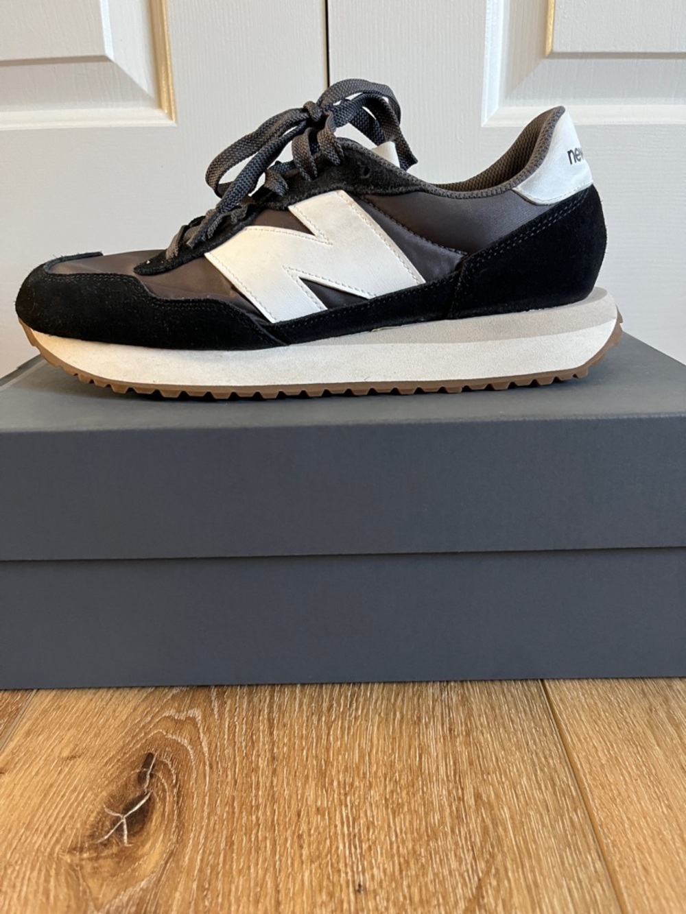 New Balance Women’s 237 Lifestyle Sneaker